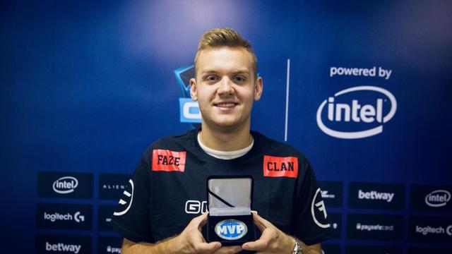 LEC战队历年S赛成绩：仅19年没有队伍小组出局 此外每届至少一支